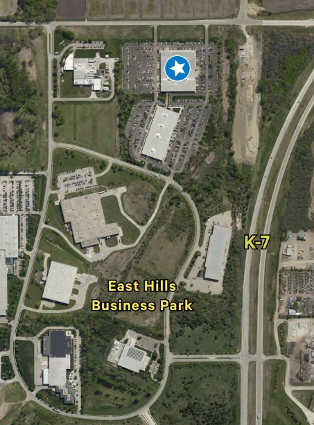 REIT Sale | 105K SF Industrial | 22'-24 Ceiling Heights | Kansas City MSA
